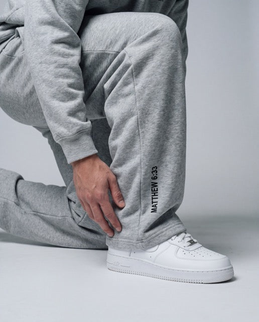 Essential Barrel Leg Sweatpants
